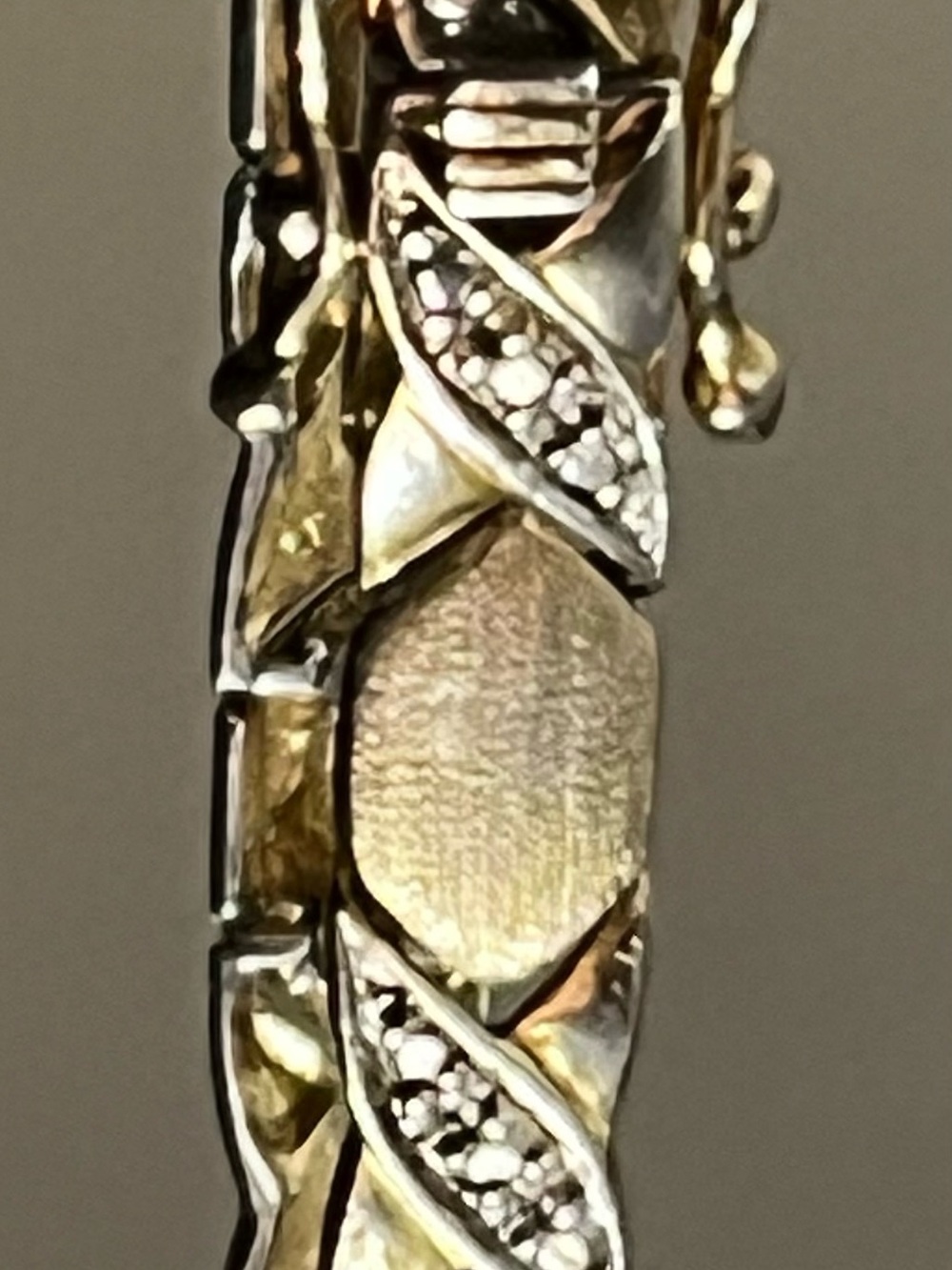 Vintage 925 gold plated X and O bracelet with small clear stones